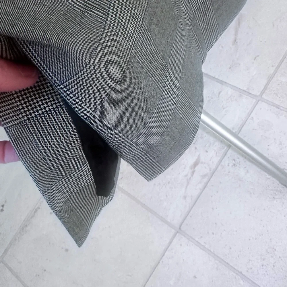 J Crew Seamed shift dress in glen plaid Italian gauzy wool blend Size 6 - Picture 9 of 10